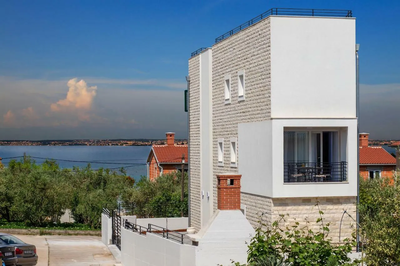 Apartments Villa Stina Preko