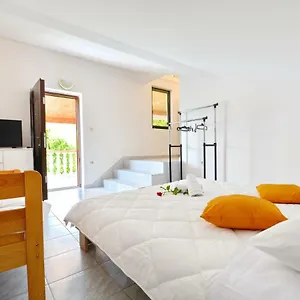Maca Apartament